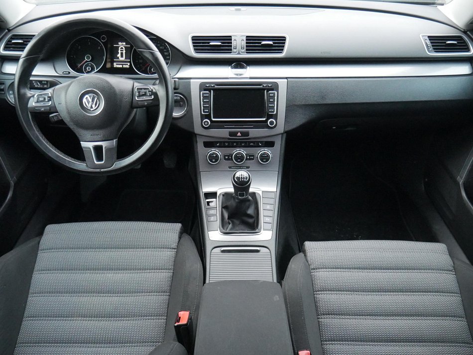 Volkswagen Passat 2.0TDi 