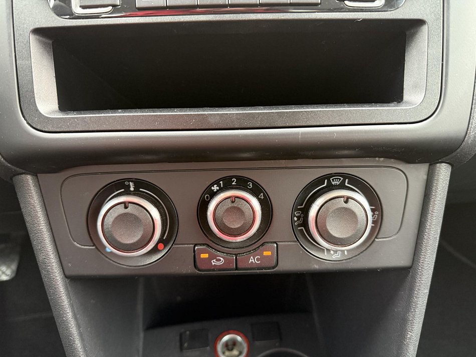 Volkswagen Polo 1.2i 