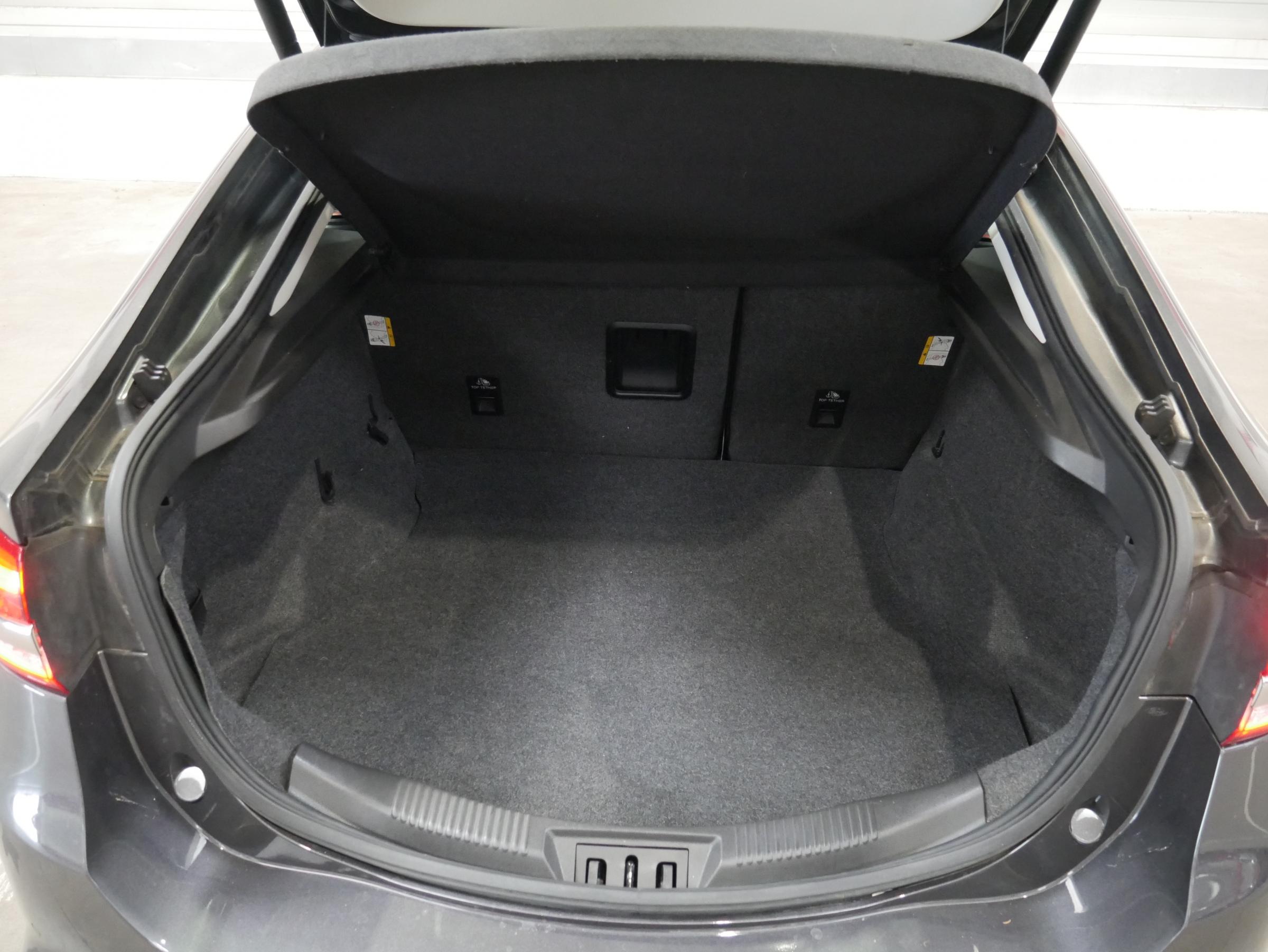 Ford Mondeo, 2019 - pohled č. 7