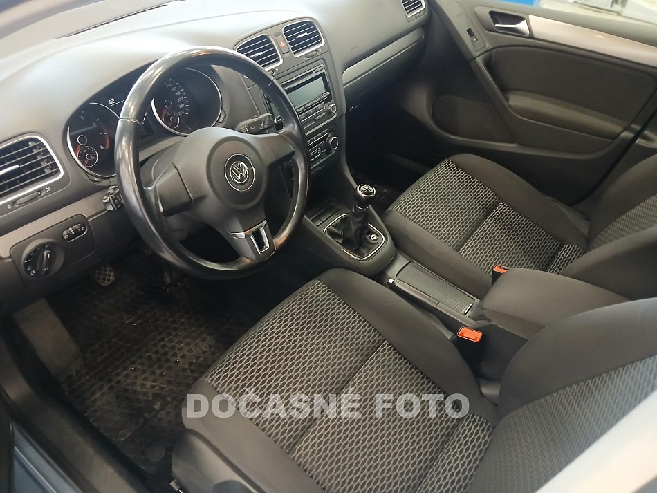 Volkswagen Golf 1.4i 