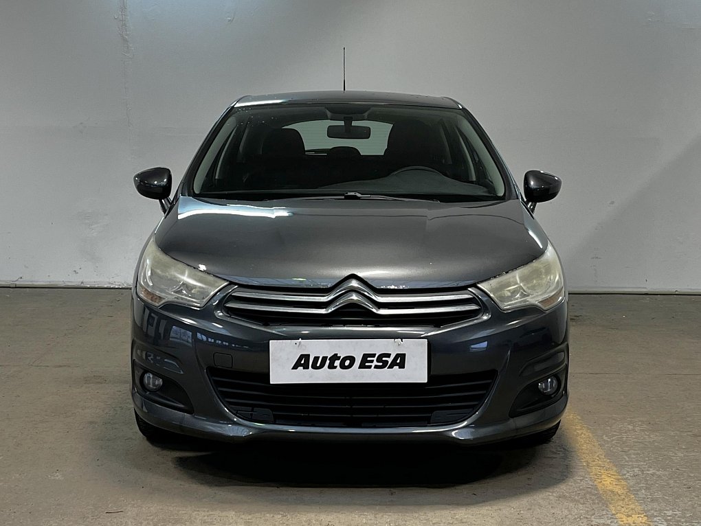 Citroën C4 1.4 i 