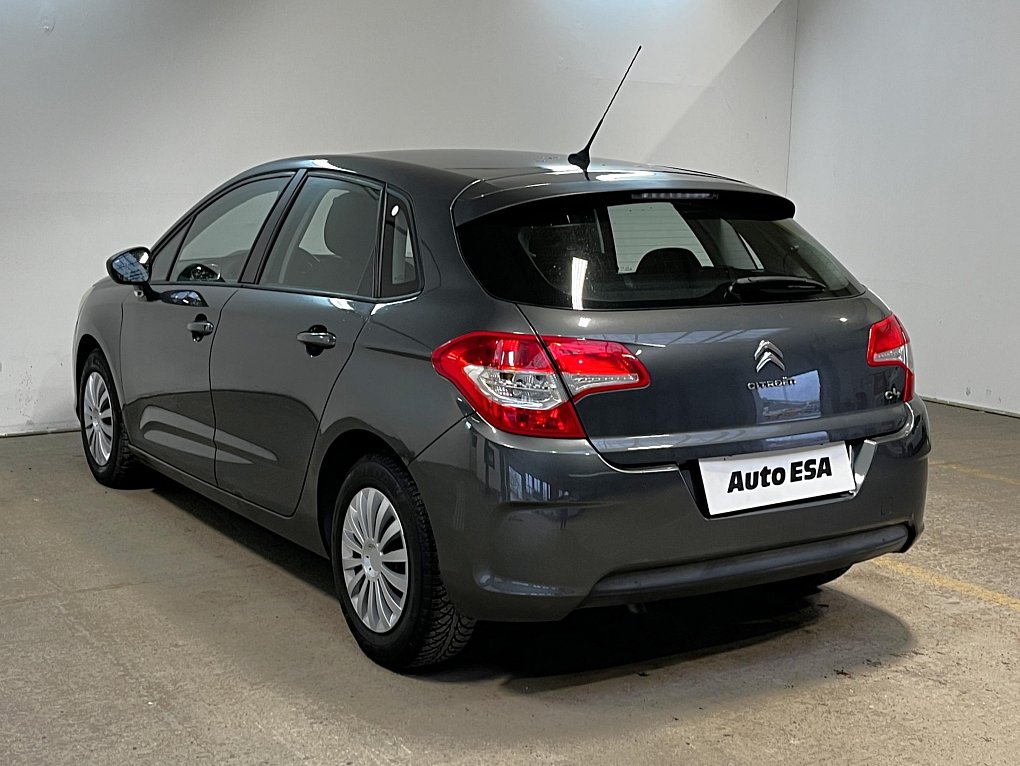 Citroën C4 1.4 i 