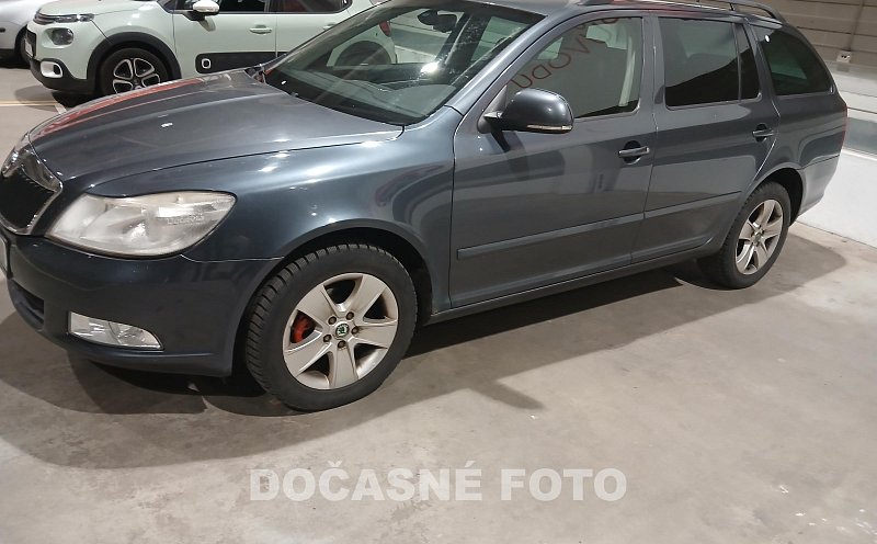 Škoda Octavia II 2.0. 