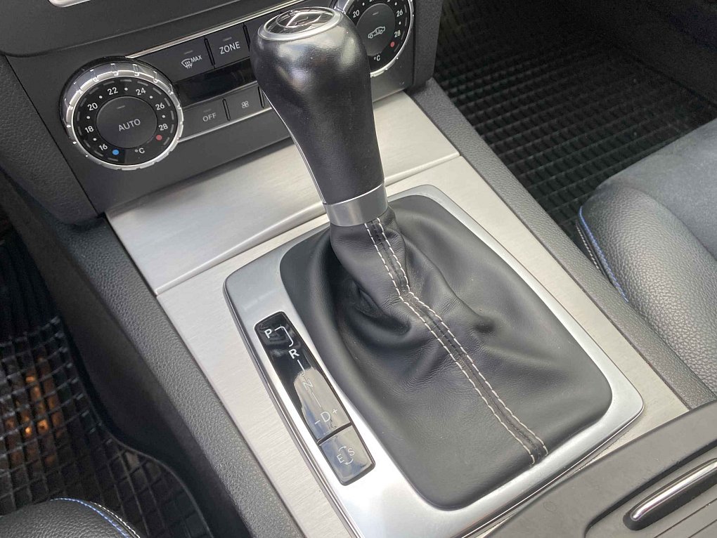 Mercedes-Benz Třída C 1.8 Edition C250