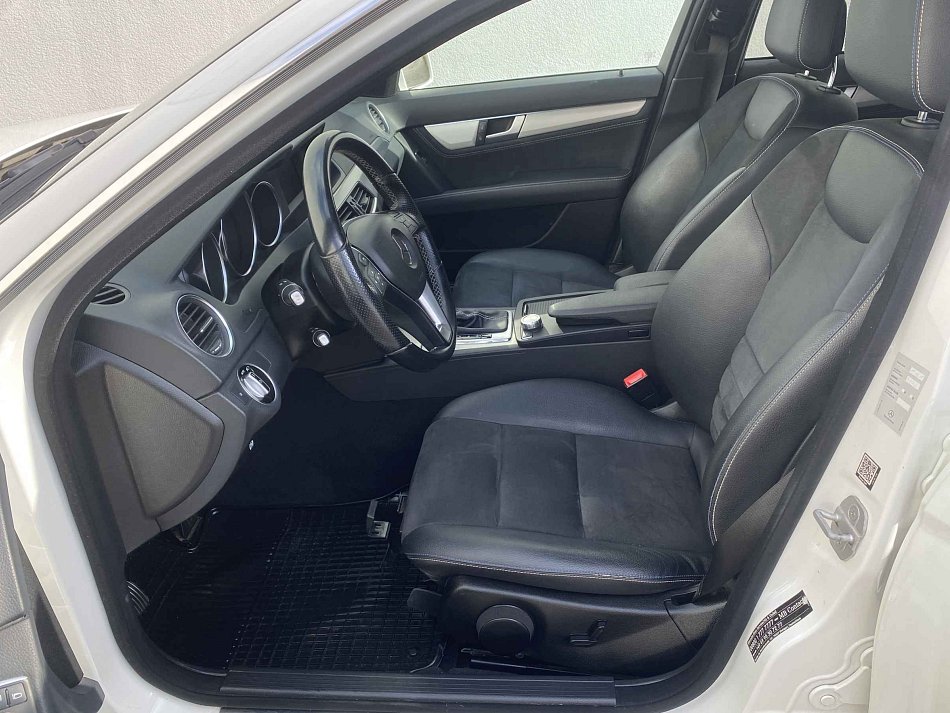 Mercedes-Benz Třída C 1.8 Edition C250