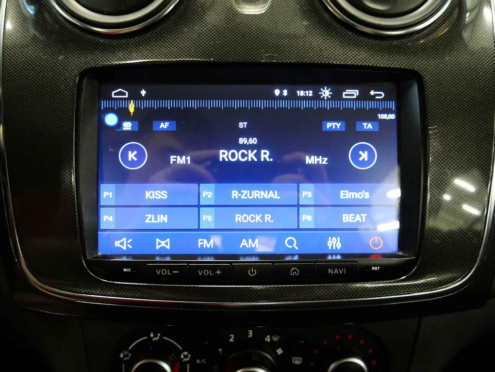 Dacia Sandero 1.0i 