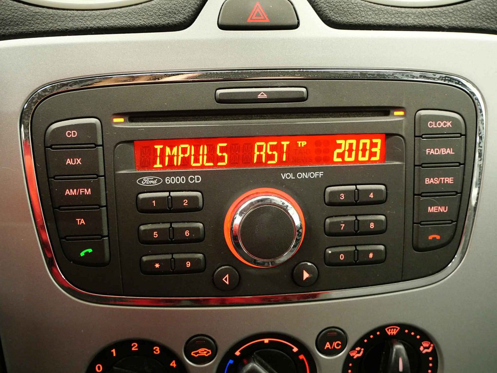 Ford Focus 1.6i 
