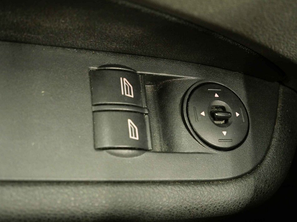 Ford Focus 1.6i 