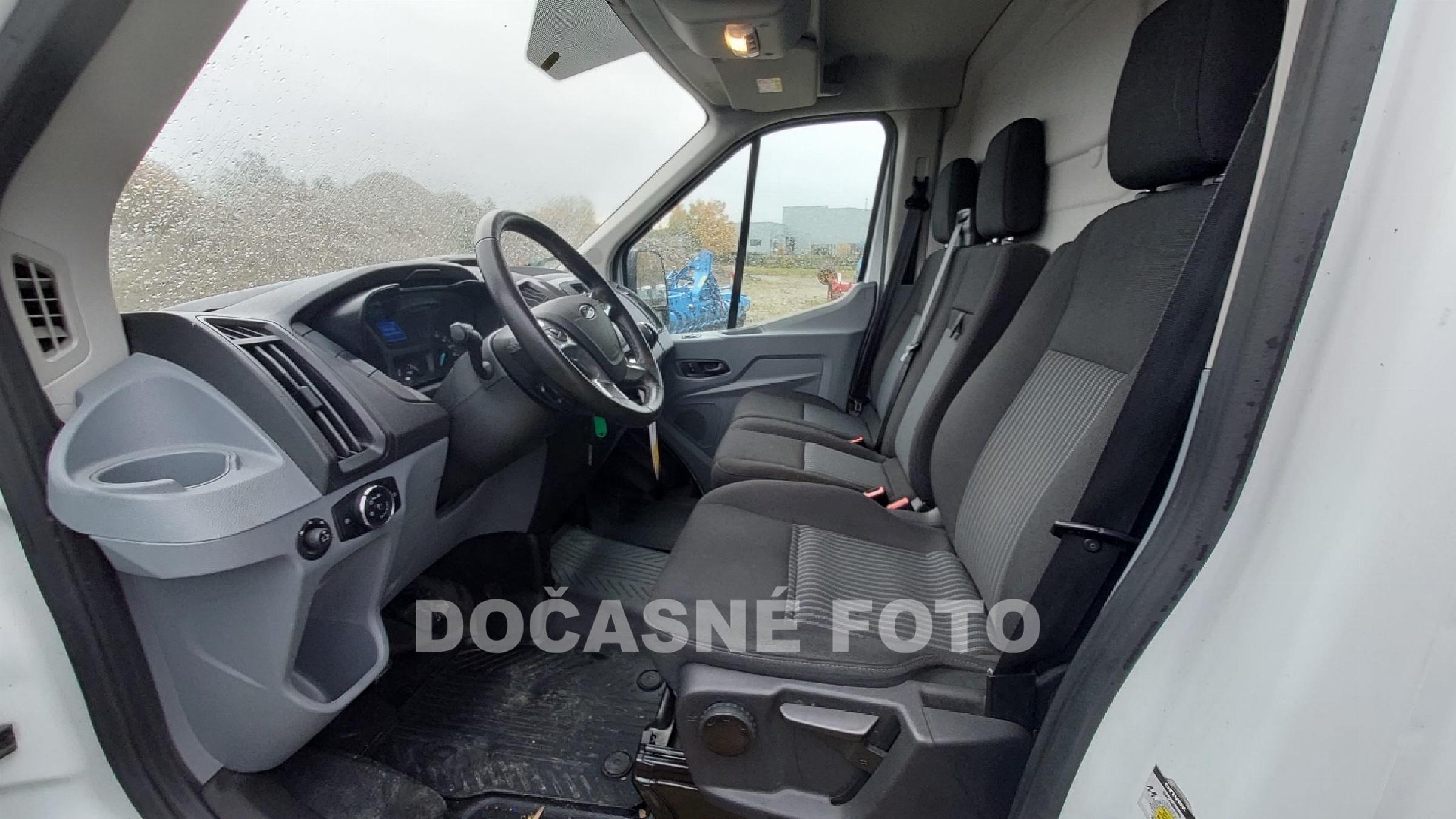 Ford Transit, 2017 - pohled č. 7