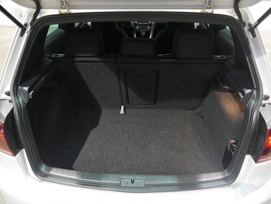 Volkswagen Golf 2.0TSi GTi