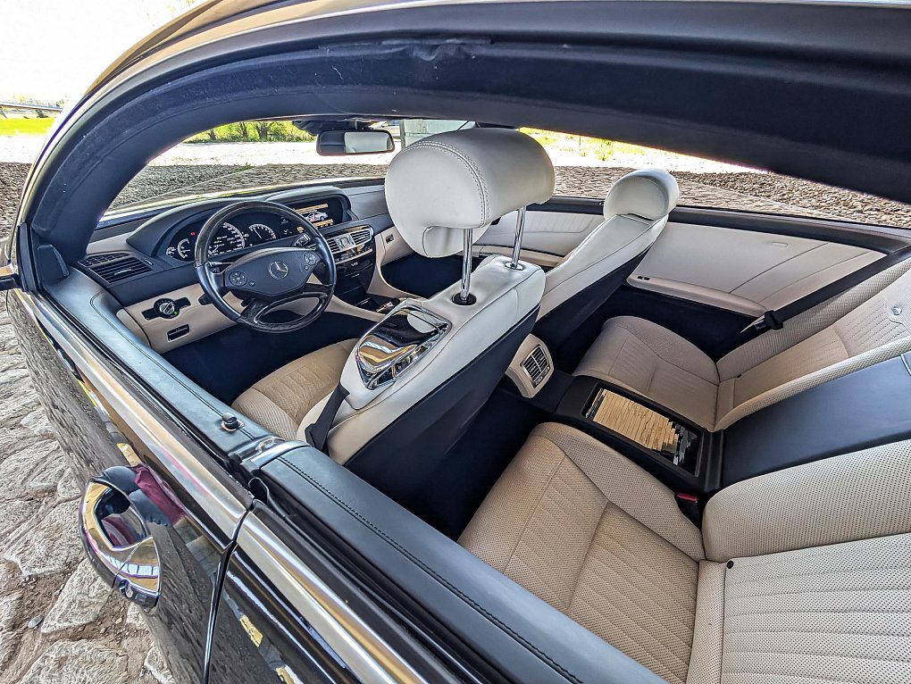 Mercedes-Benz CL 5.5 V12 BiTurbo  600