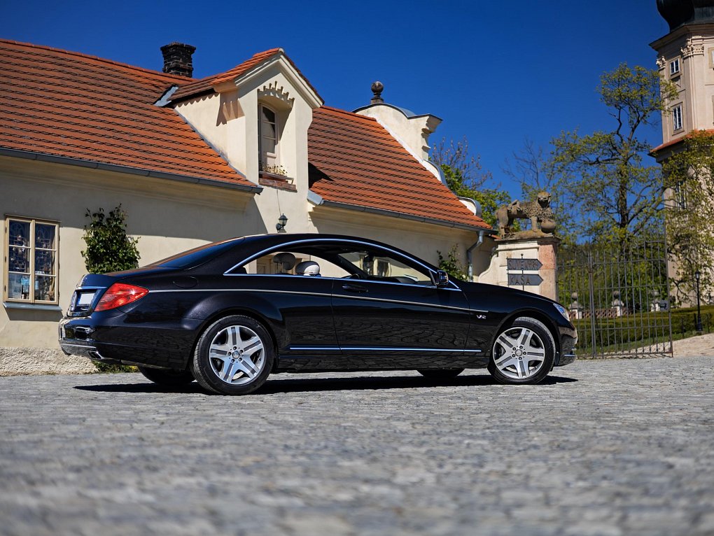 Mercedes-Benz CL 5.5 V12 BiTurbo  600