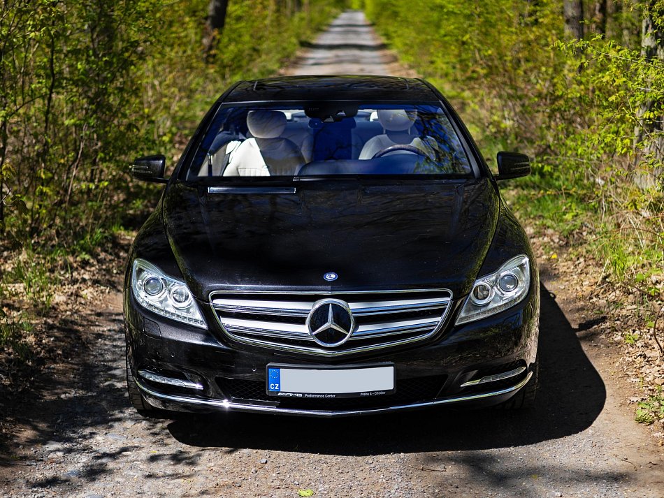 Mercedes-Benz CL 5.5 V12 BiTurbo  600