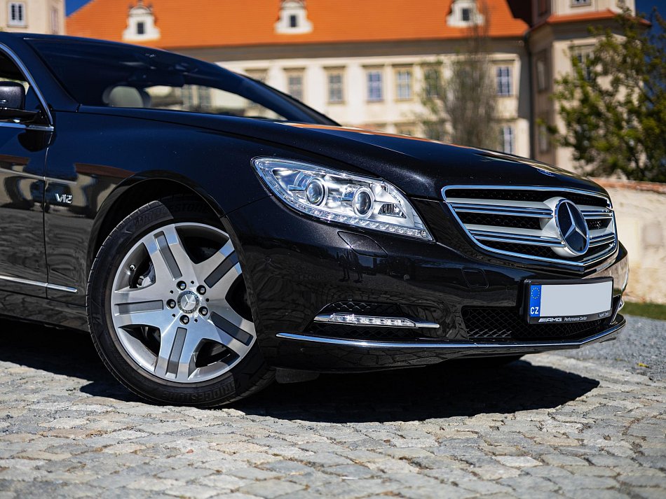 Mercedes-Benz CL 5.5 V12 BiTurbo  600