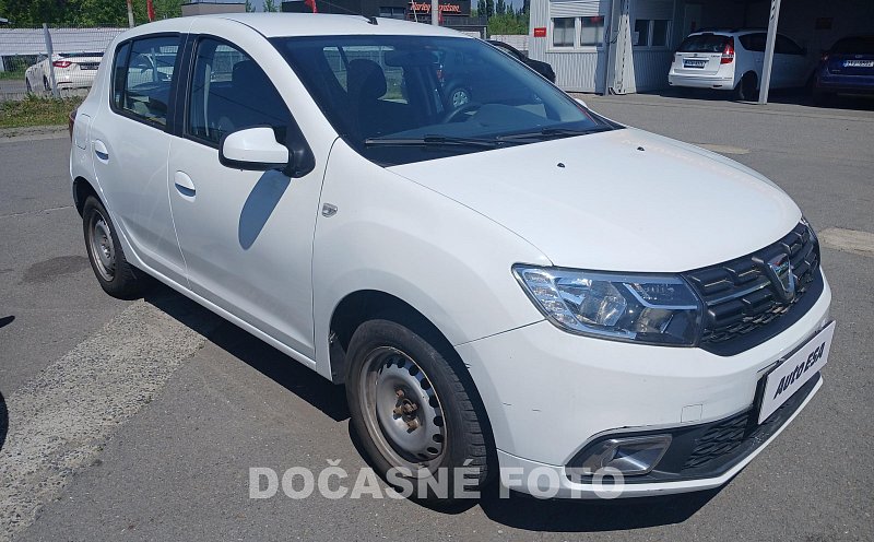 Dacia Sandero 1.0i 