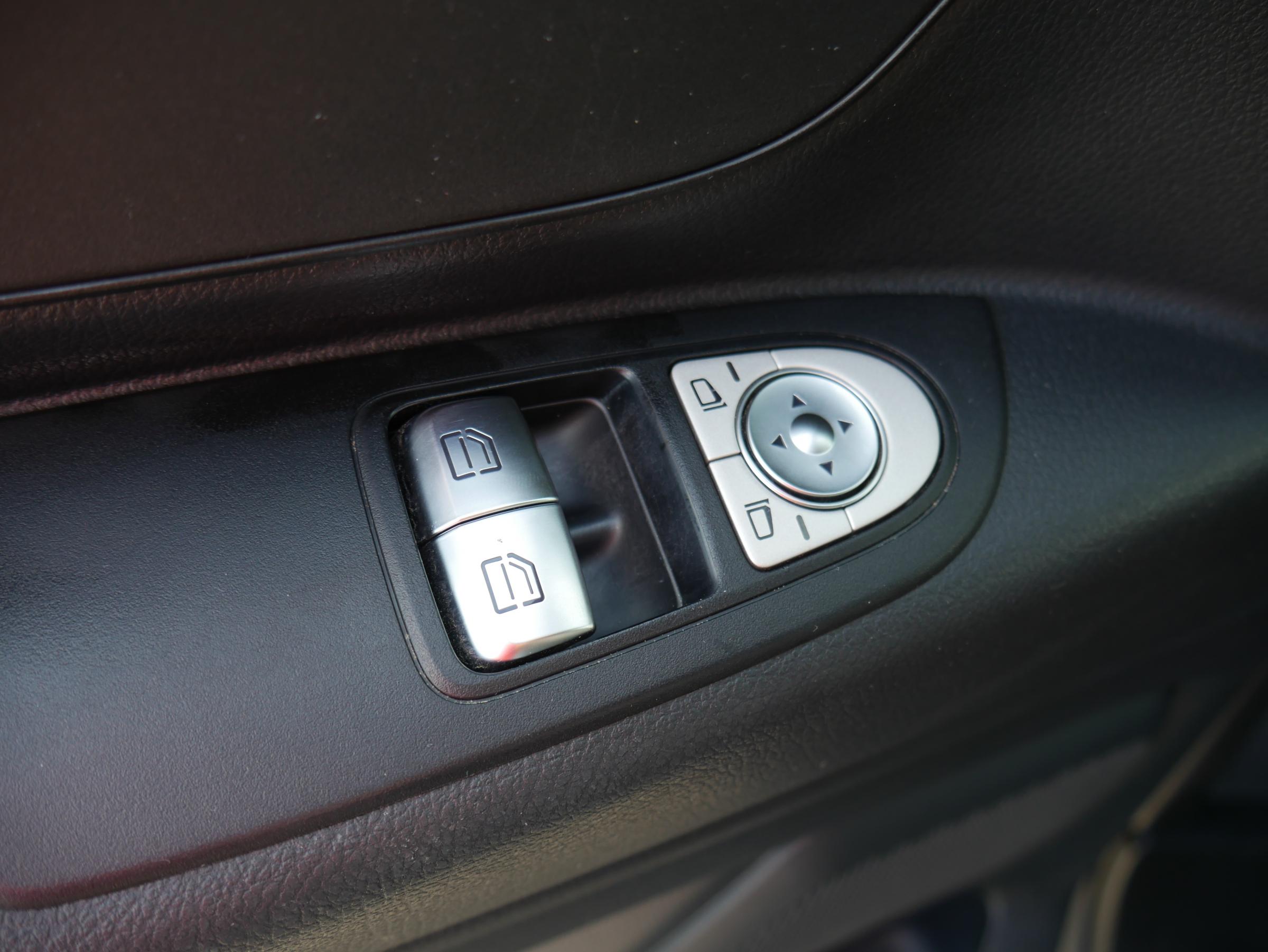 Mercedes-Benz Vito, 2017 - pohled č. 13