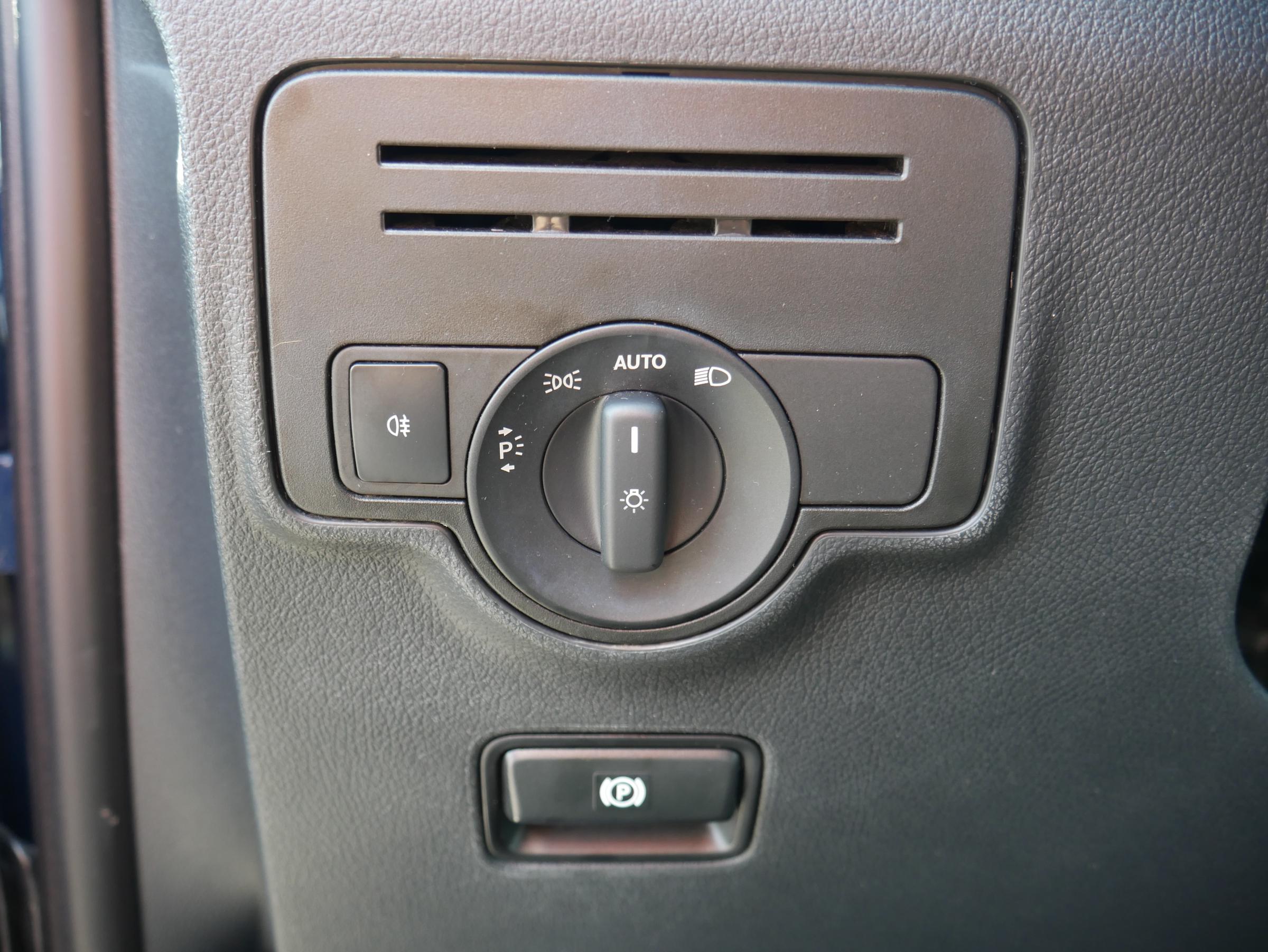 Mercedes-Benz Vito, 2017 - pohled č. 15