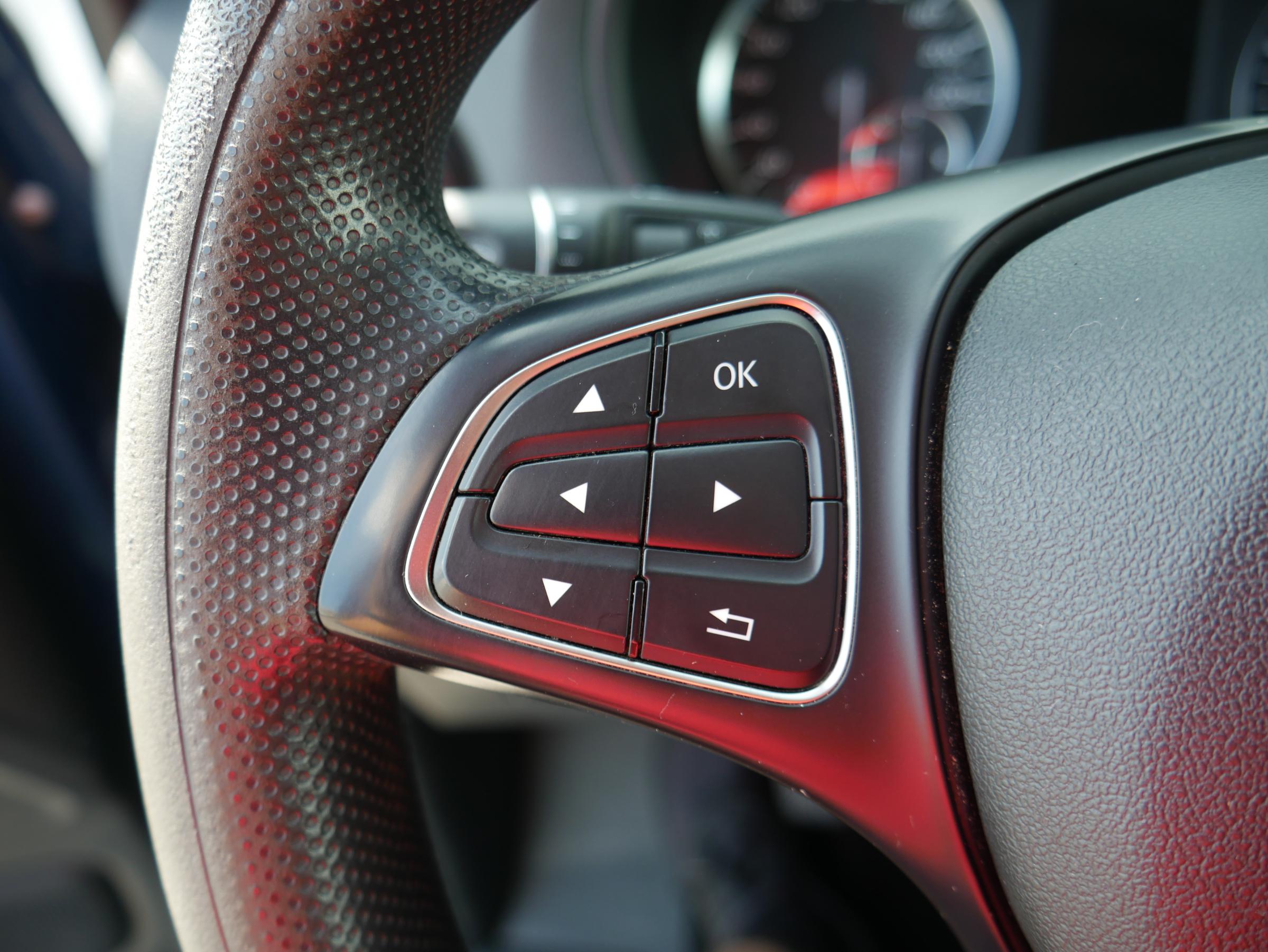 Mercedes-Benz Vito, 2017 - pohled č. 16