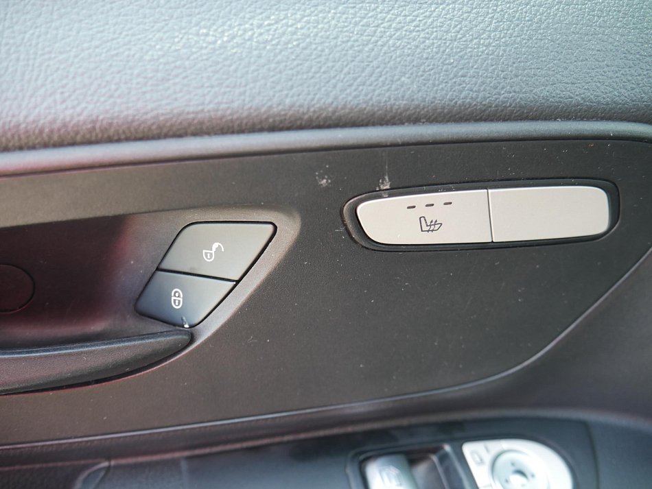 Mercedes-Benz Vito 1.6CDi  L2 8míst