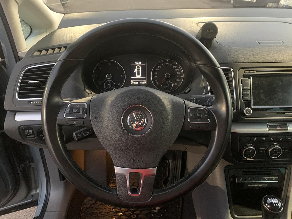 Volkswagen Sharan 2.0 TDi 