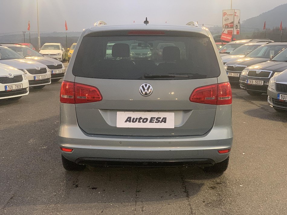 Volkswagen Sharan 2.0 TDi 