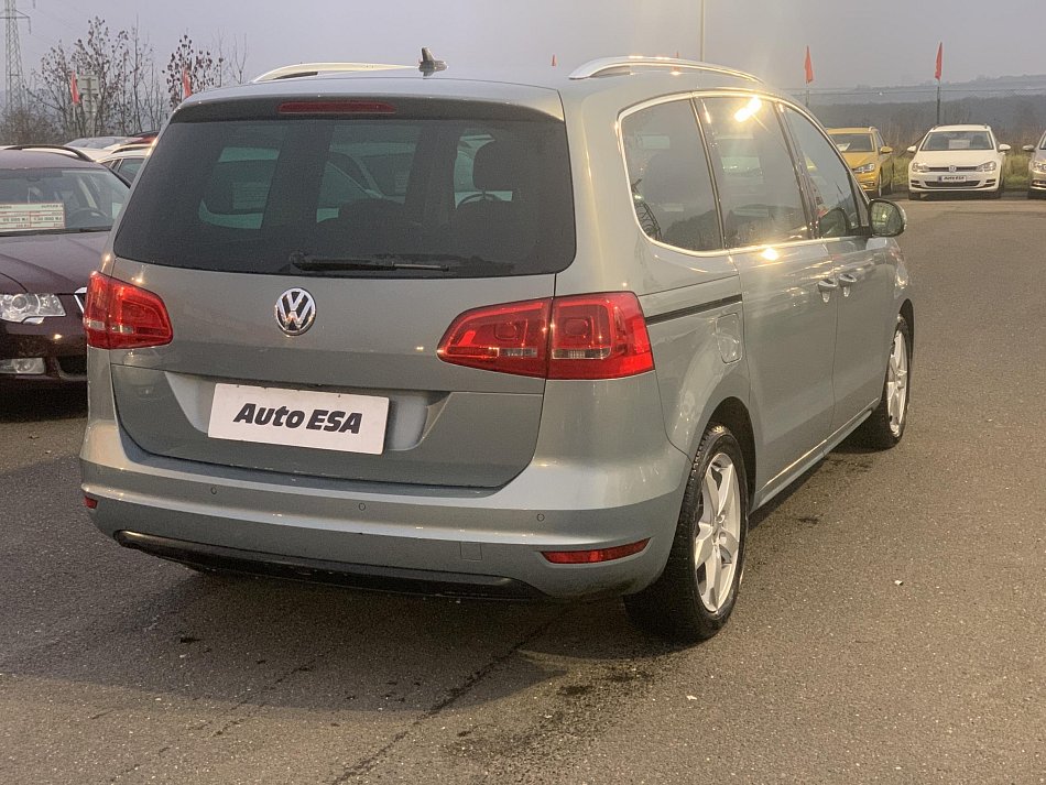 Volkswagen Sharan 2.0 TDi 