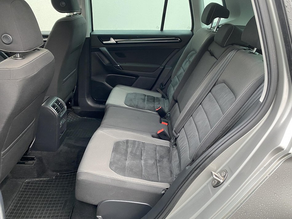 Volkswagen Sportsvan 1.4TSi Highline