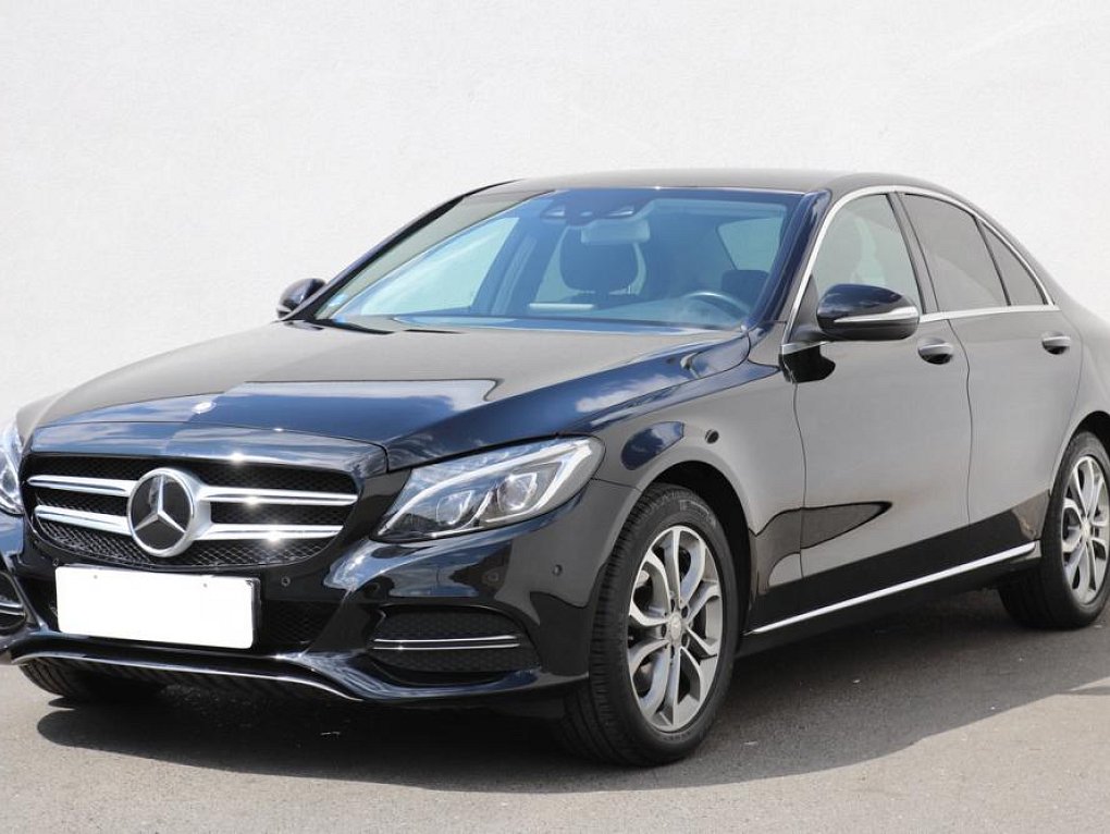 Mercedes-Benz Třída C 2.0  C200