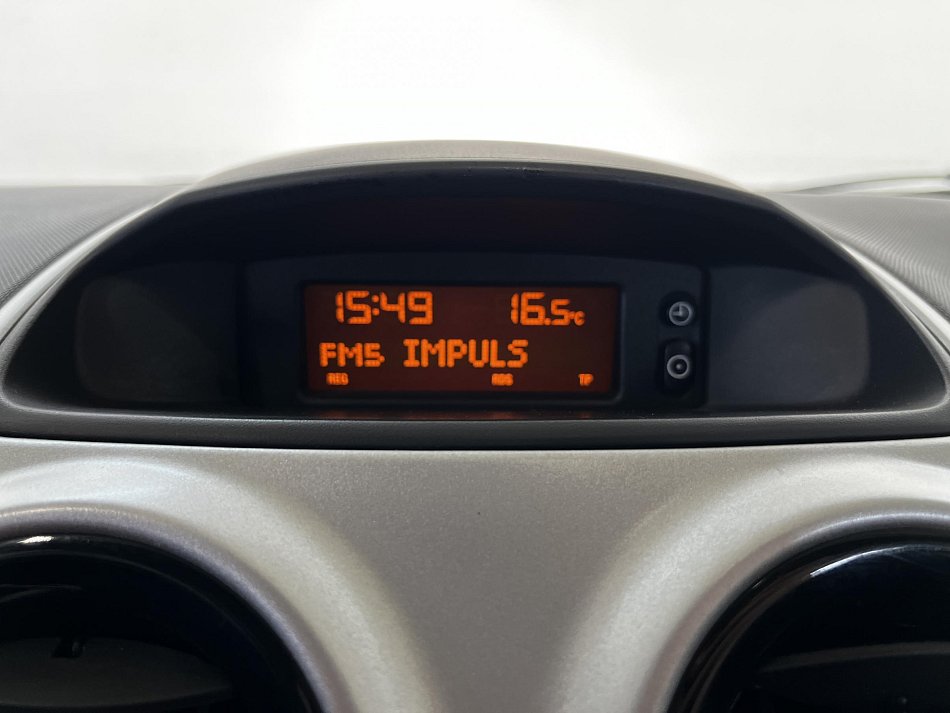 Opel Corsa 1.2i 