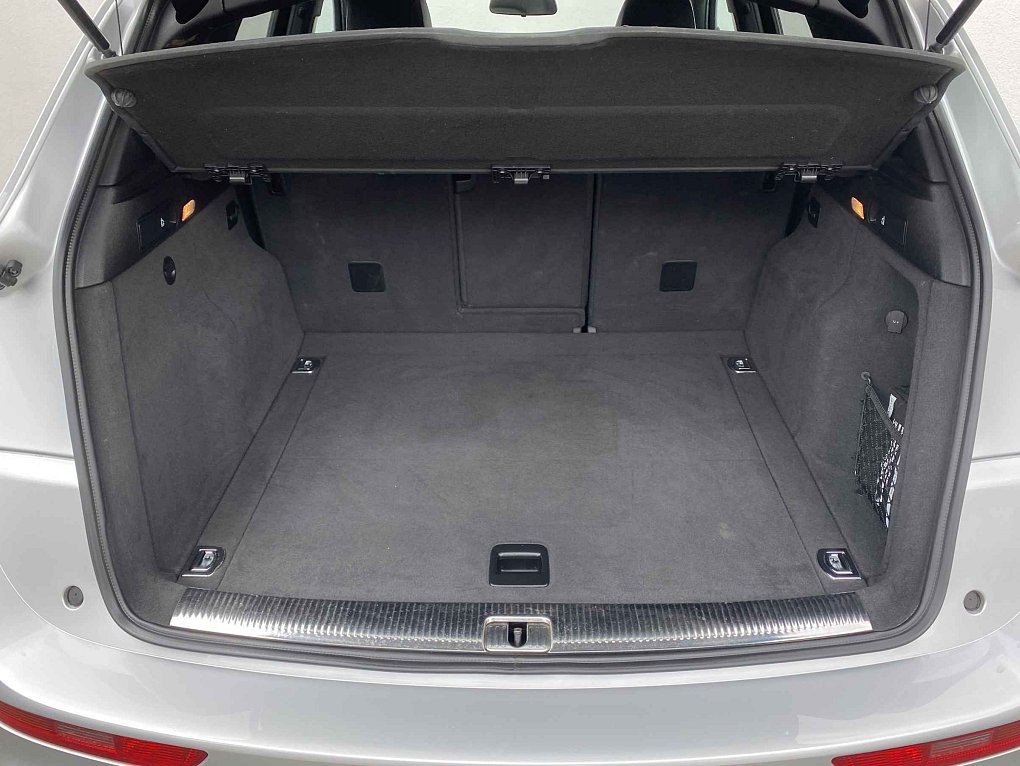 Audi Q5 2.0 TFSi S-line quattro
