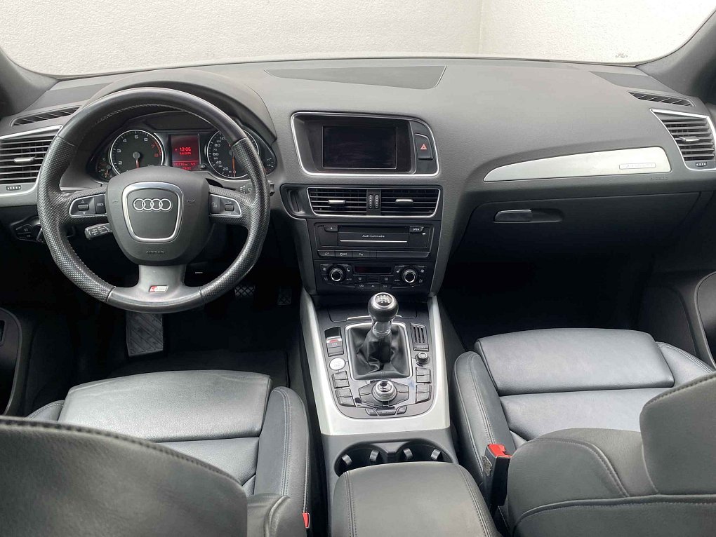Audi Q5 2.0 TFSi S-line quattro