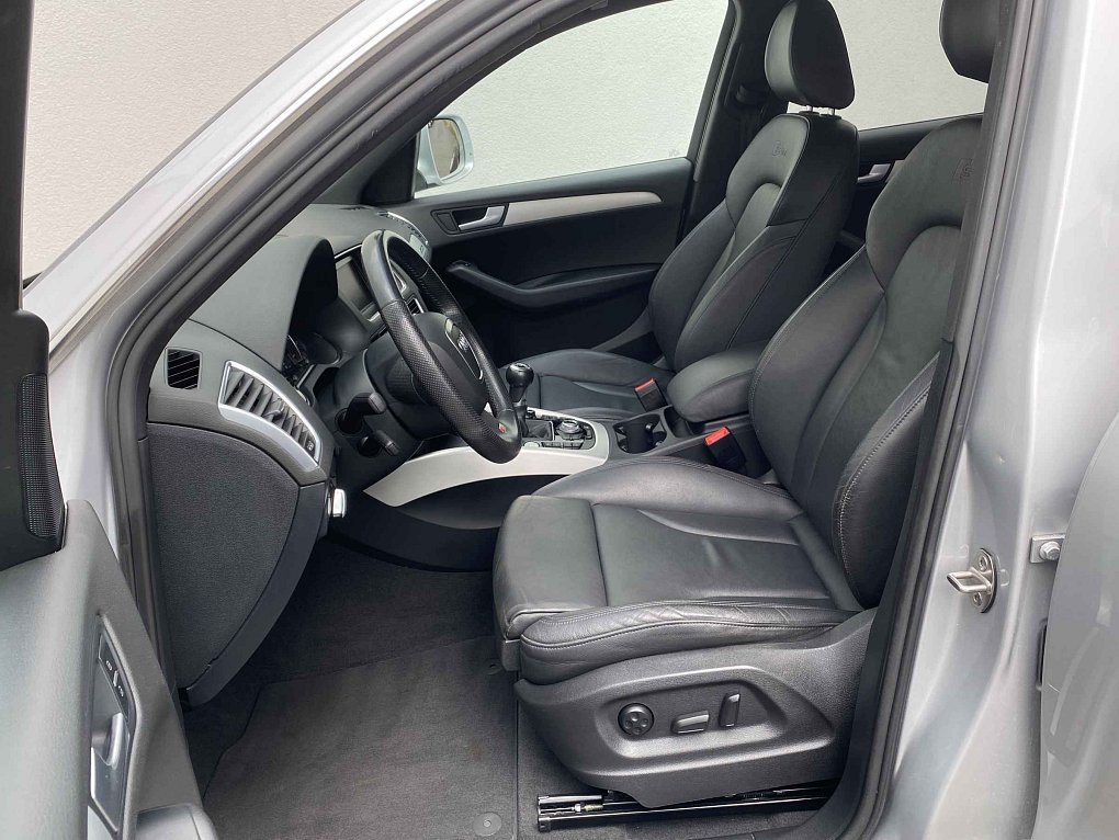 Audi Q5 2.0 TFSi S-line quattro