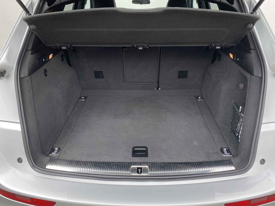 Audi Q5 2.0 TFSi S-line quattro