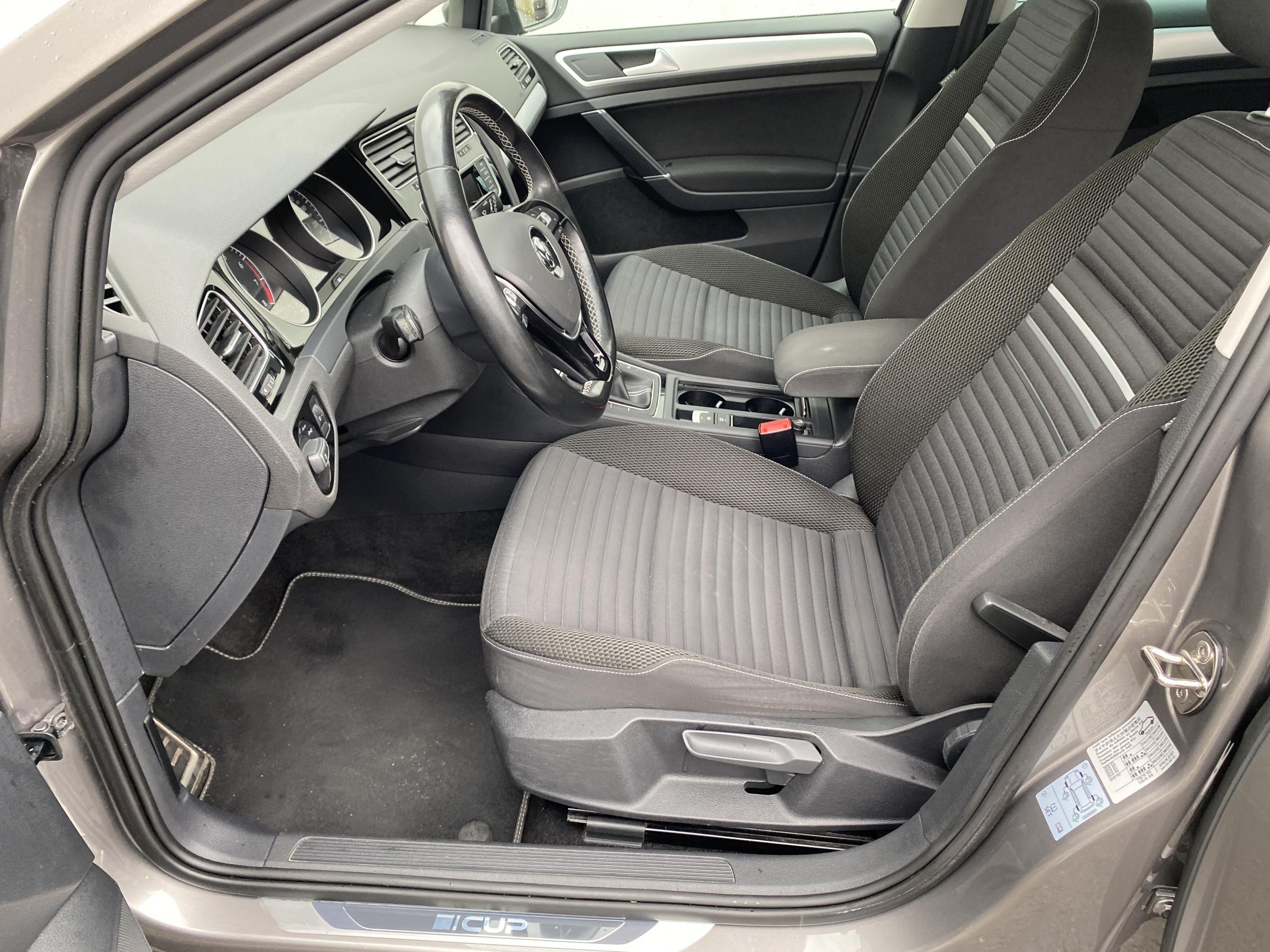 Volkswagen Golf, 2016 - pohled č. 10