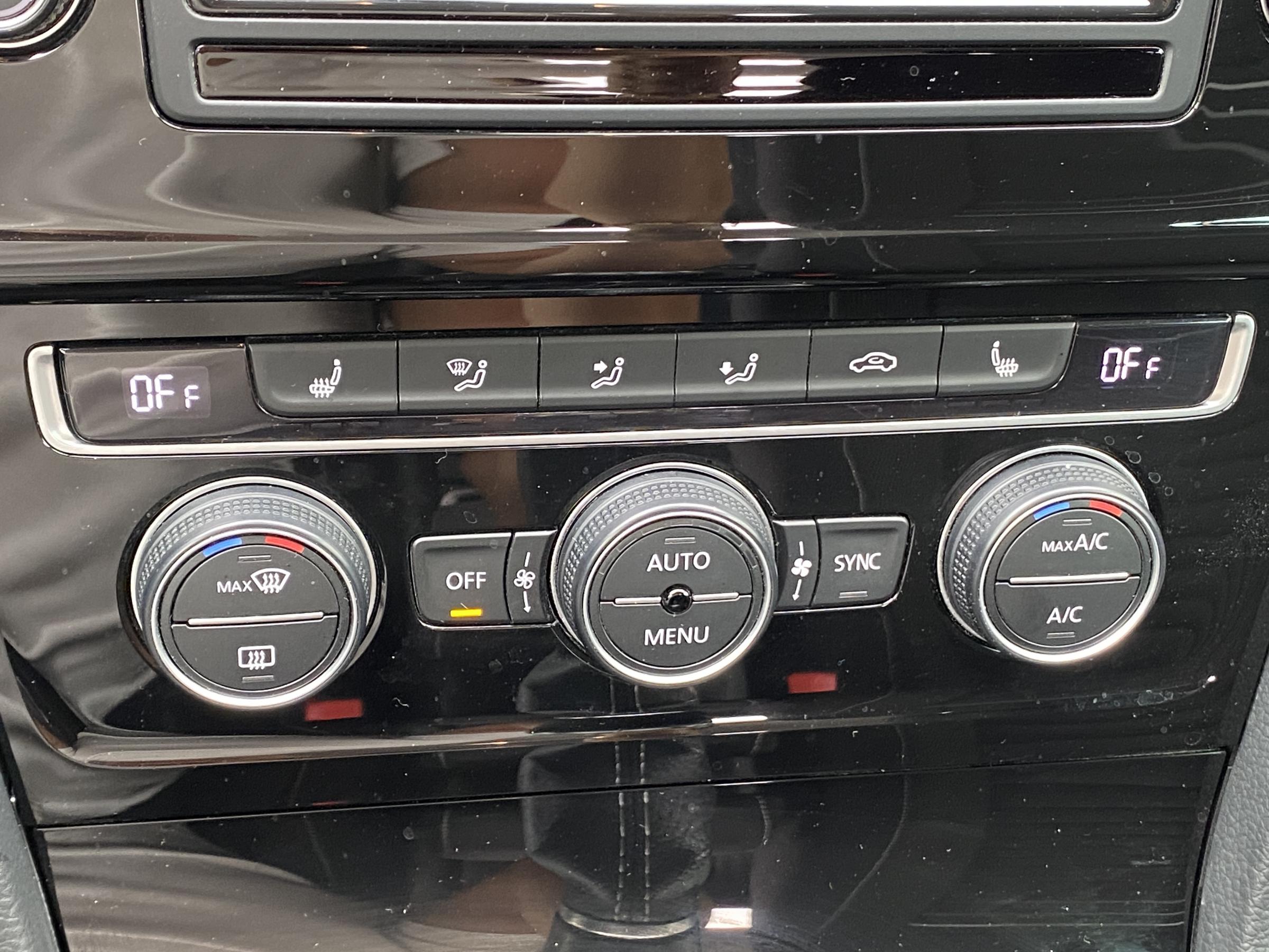 Volkswagen Golf, 2016 - pohled č. 16