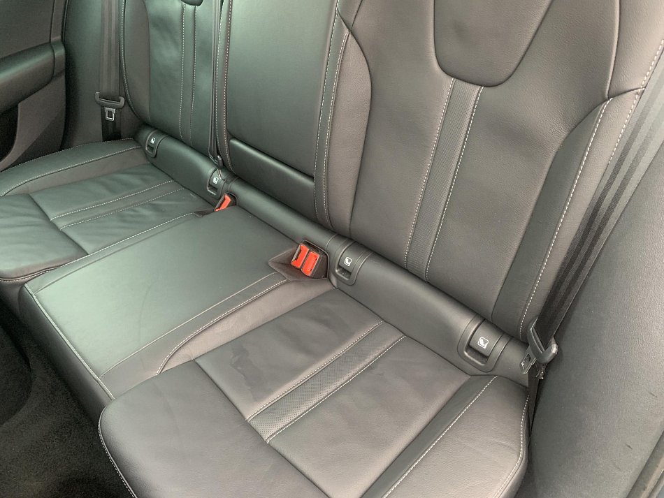 Škoda Octavia IV 2.0 TDI Style