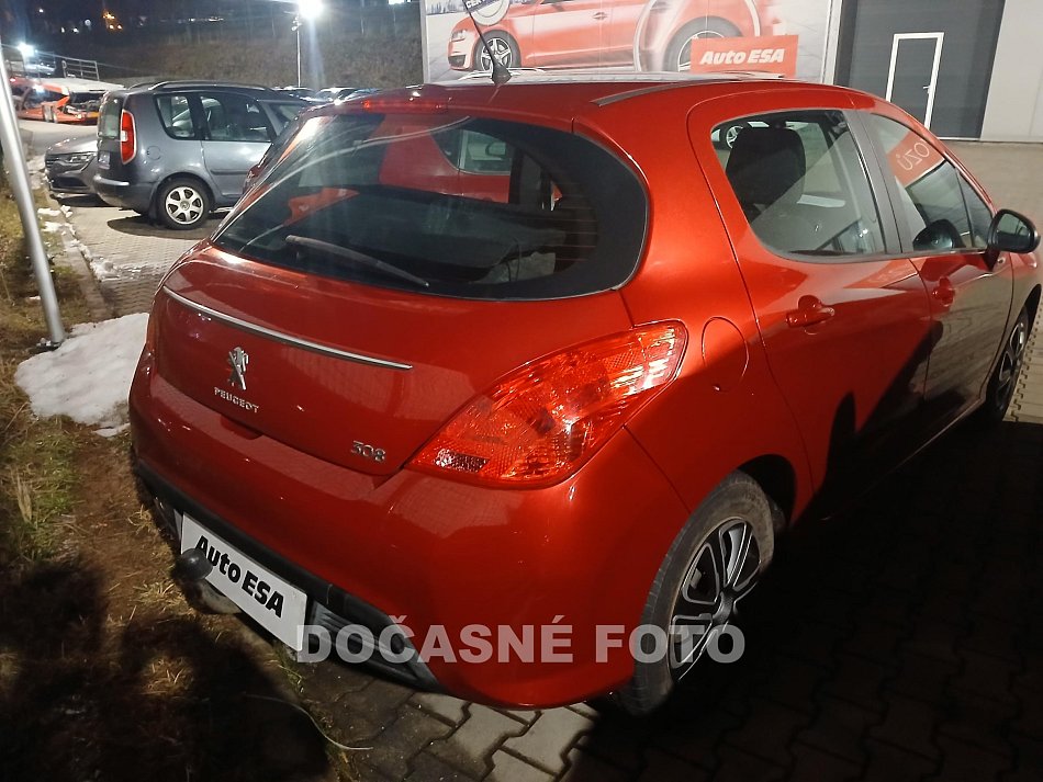 Peugeot 308 1.4i 16V 