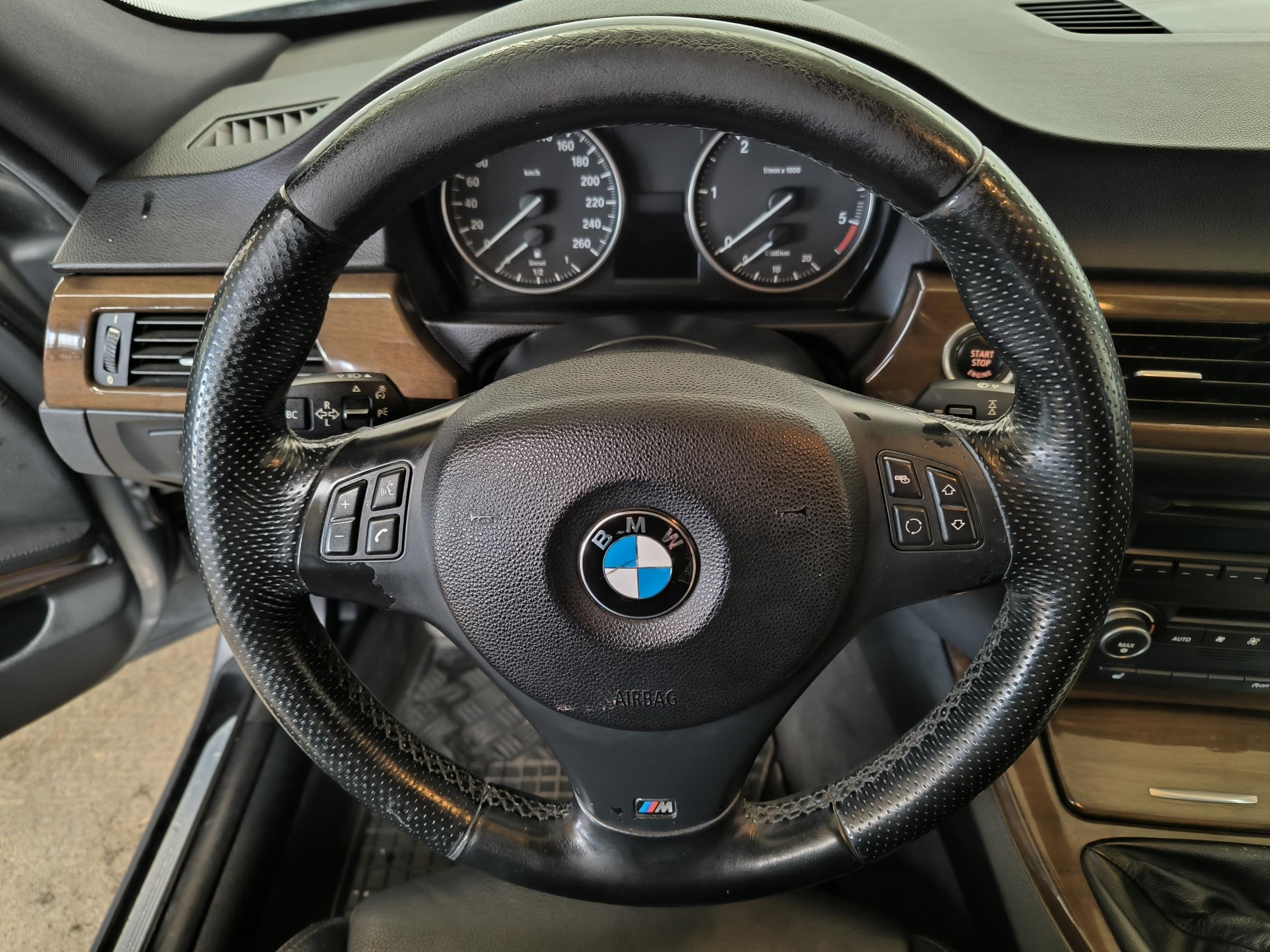 BMW Řada 3, 2009 - pohled č. 13