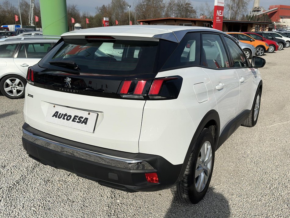 Peugeot 3008 1.5 d 
