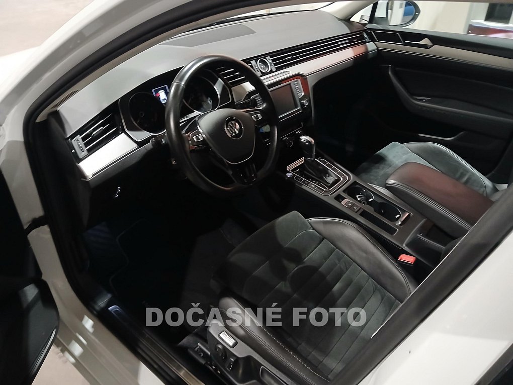 Volkswagen Passat 2.0Bi-TDi  4x4