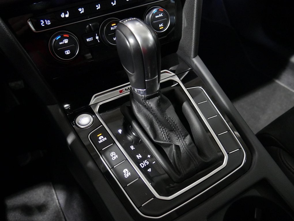 Volkswagen Passat 2.0Bi-TDi  4x4