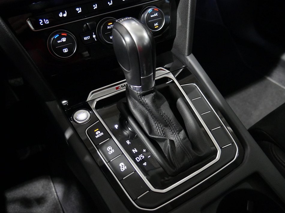 Volkswagen Passat 2.0Bi-TDi  4x4