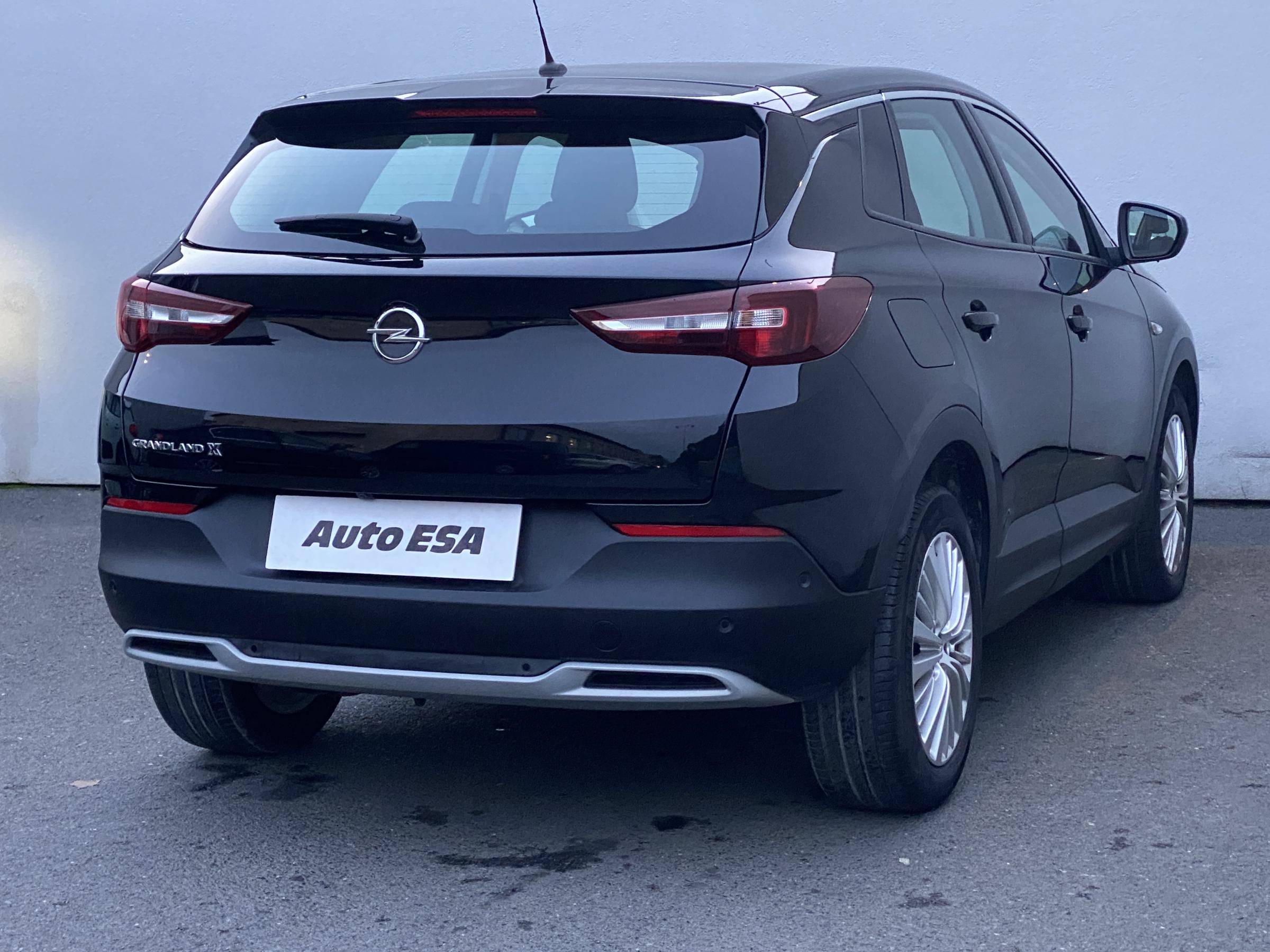 Vauxhall Grandland X, 2020 - pohled č. 4