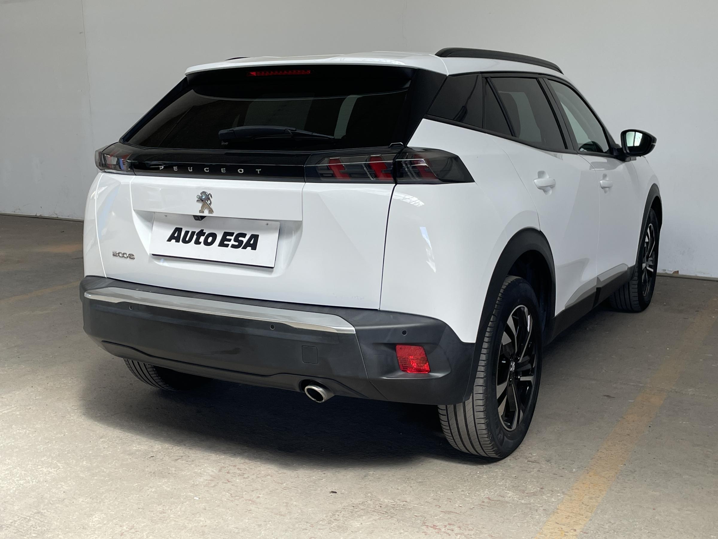 Peugeot 2008, 2022 - pohled č. 4