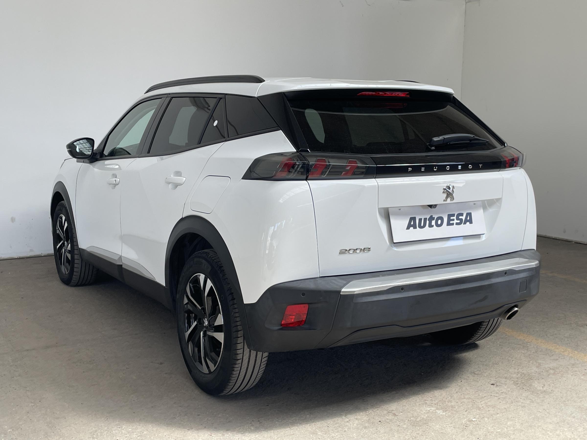 Peugeot 2008, 2022 - pohled č. 6