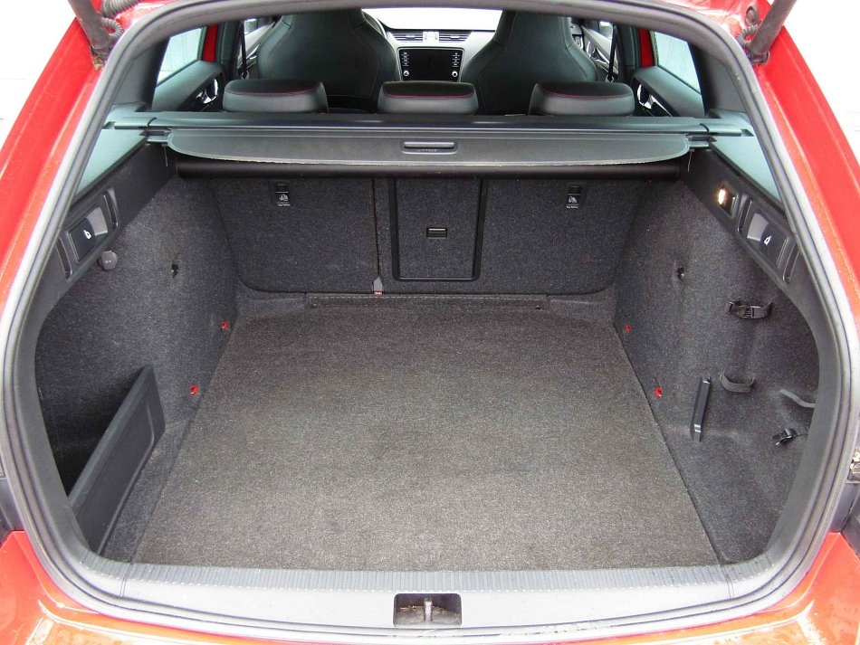 Škoda Octavia III 2.0 TSi RS245