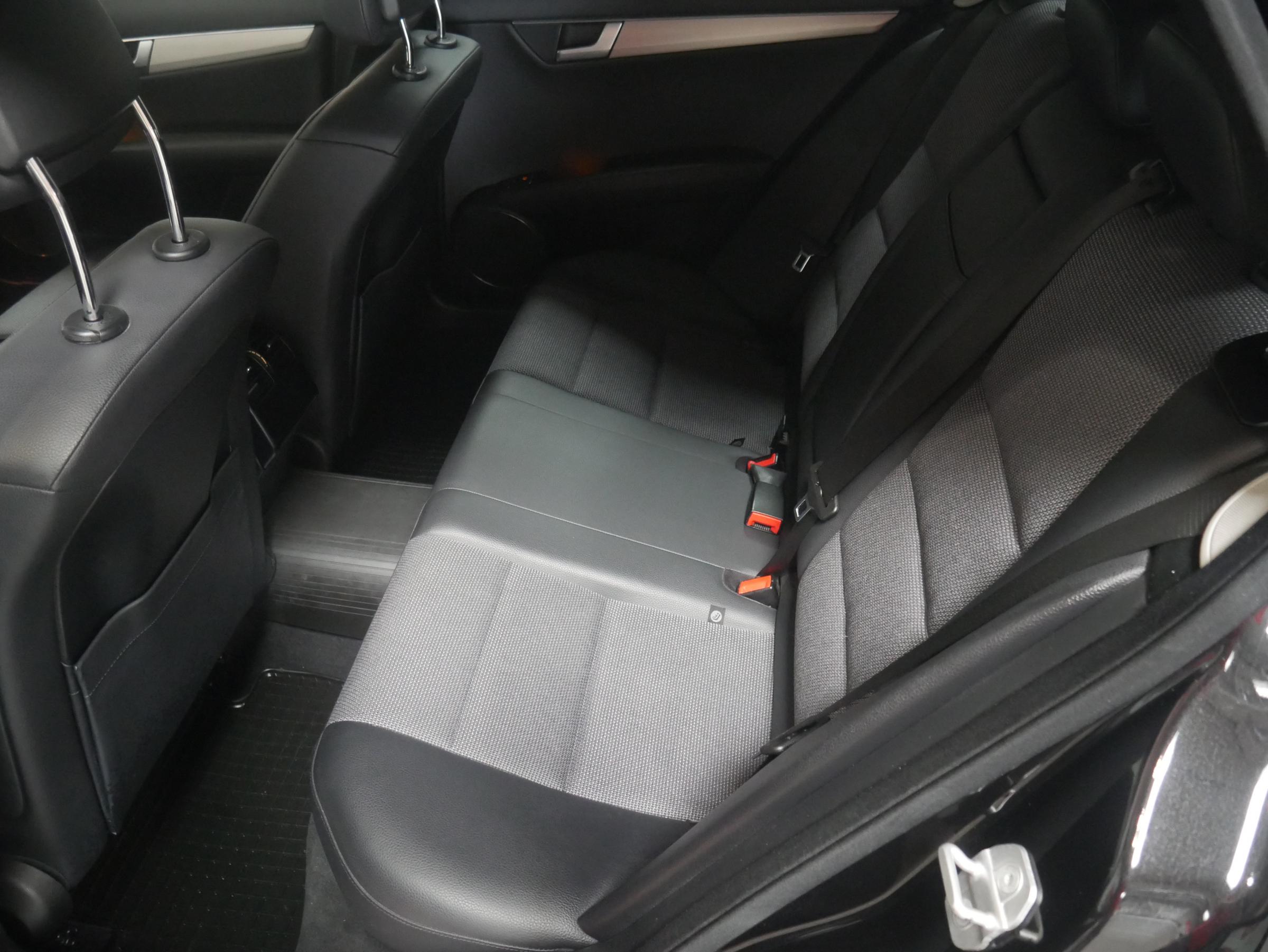 Mercedes-Benz Třída C, 2013 - pohled č. 11