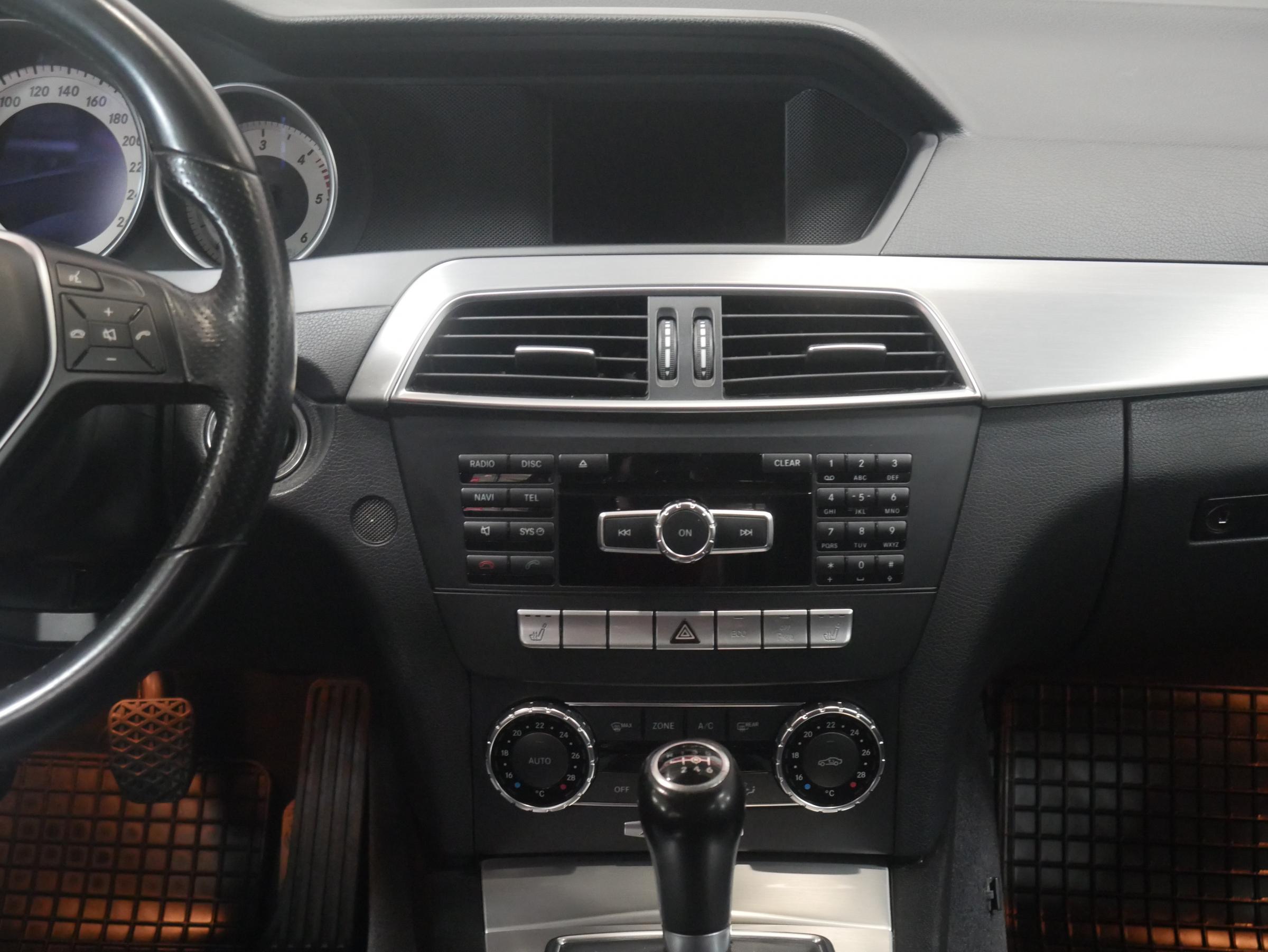 Mercedes-Benz Třída C, 2013 - pohled č. 9