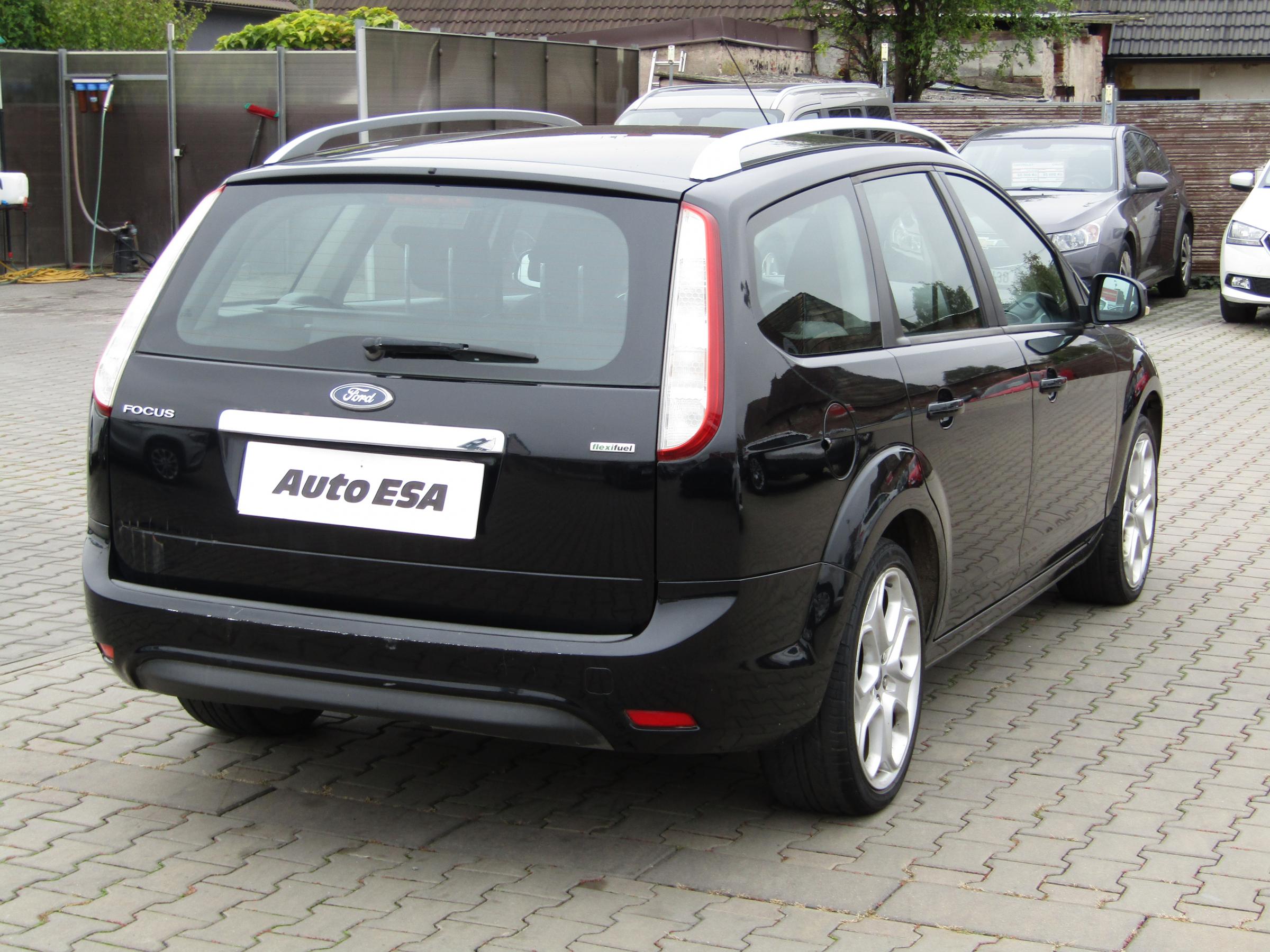 Ford Focus, 2008 - pohled č. 4