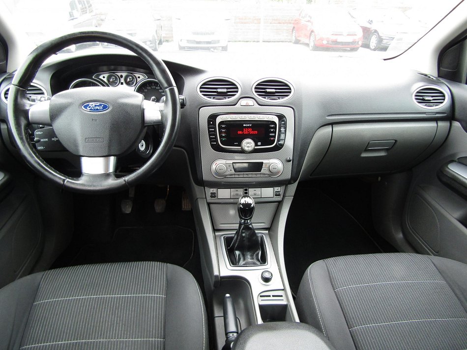 Ford Focus 1.8 16V 